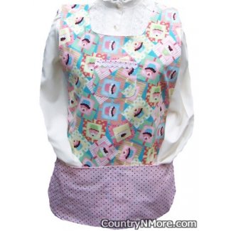 delicious cupcakes polka dot cobbler apron